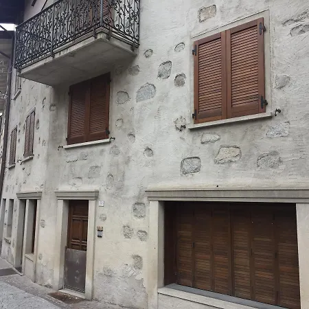 Bilocale Castellaccio Apartman